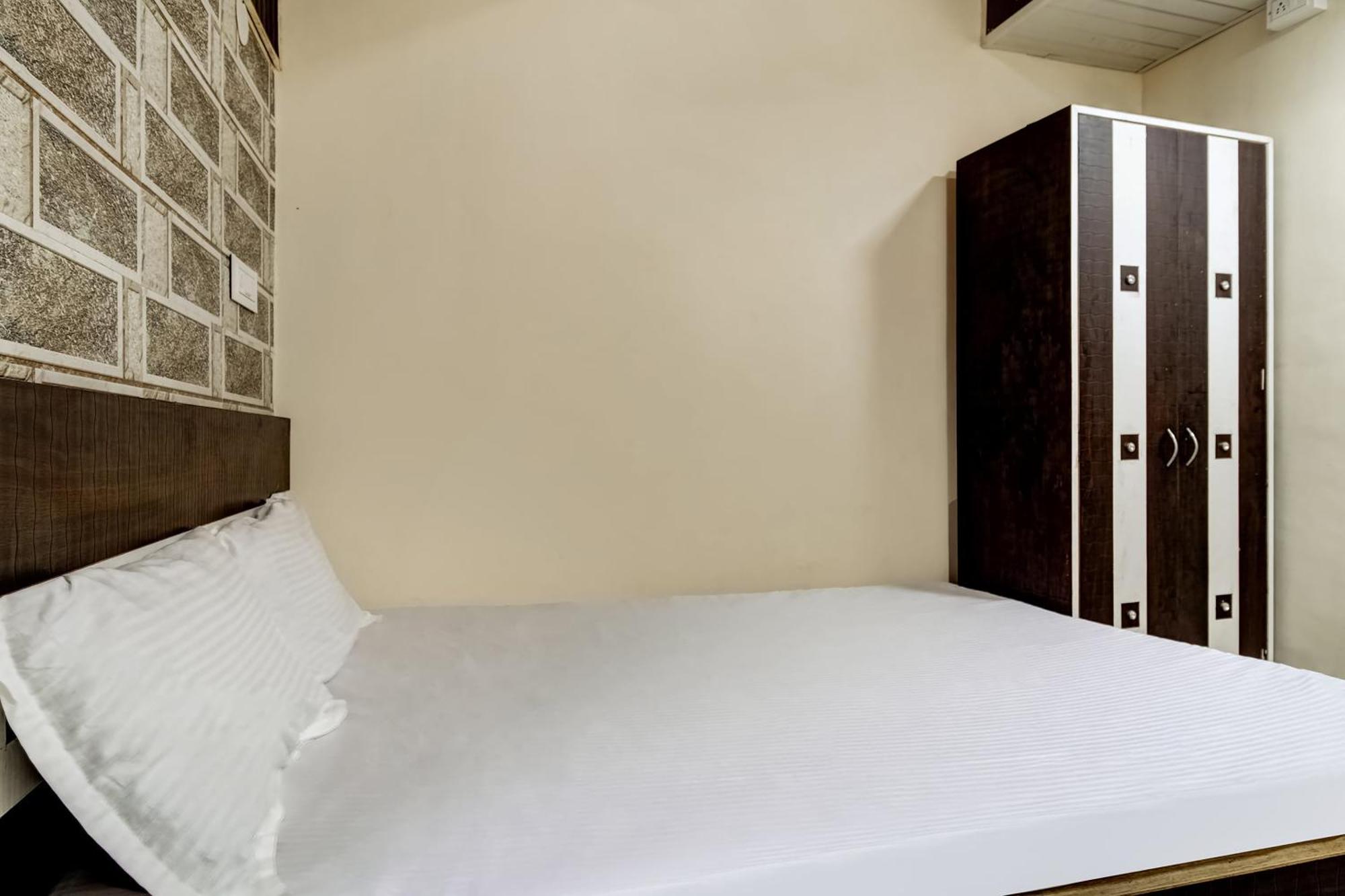Hotel O Sangam Relax Point Amarnath Екстер'єр фото