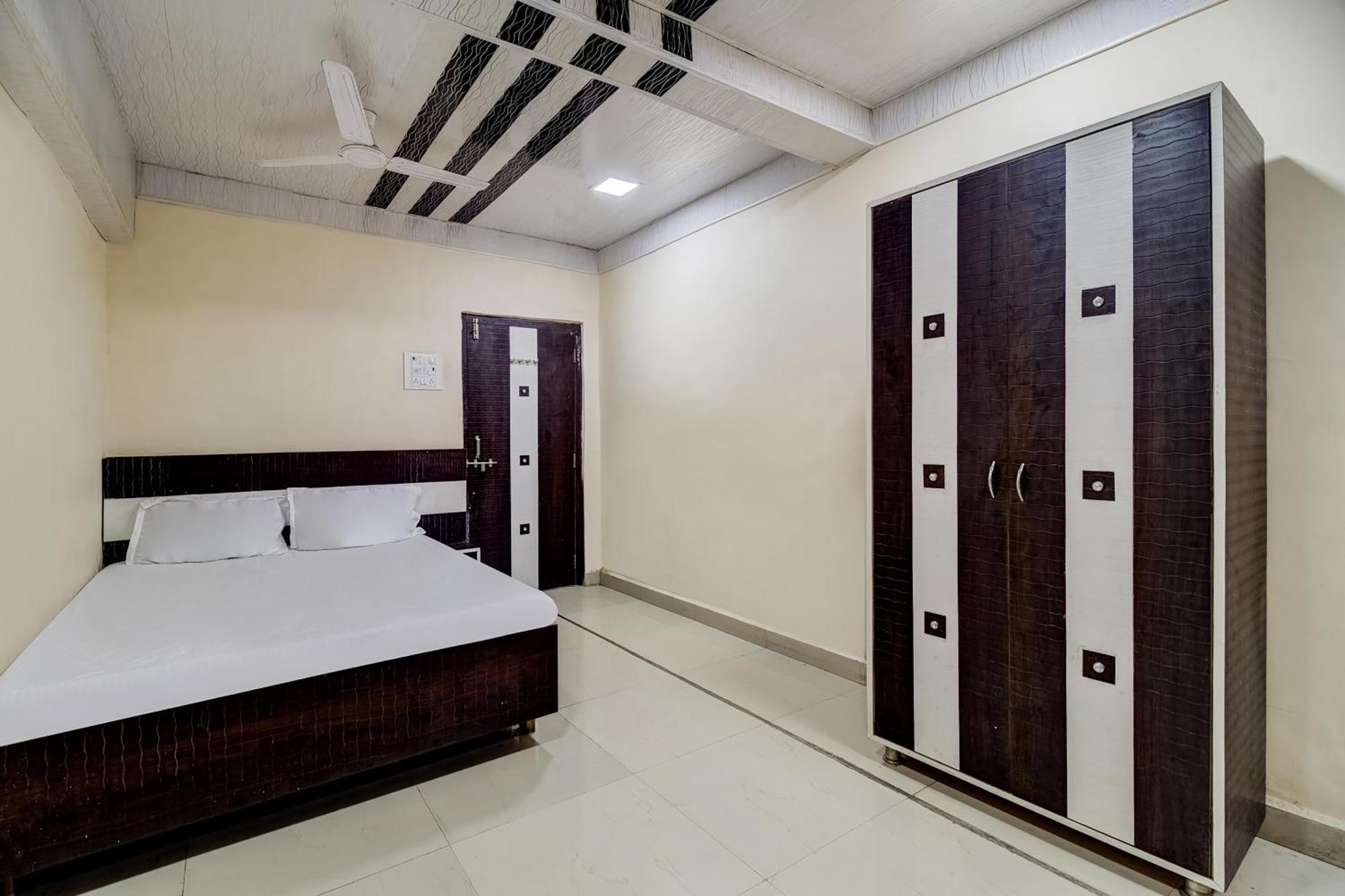 Hotel O Sangam Relax Point Amarnath Екстер'єр фото