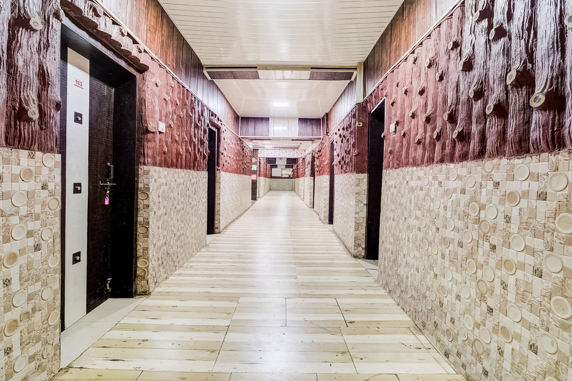 Hotel O Sangam Relax Point Amarnath Екстер'єр фото