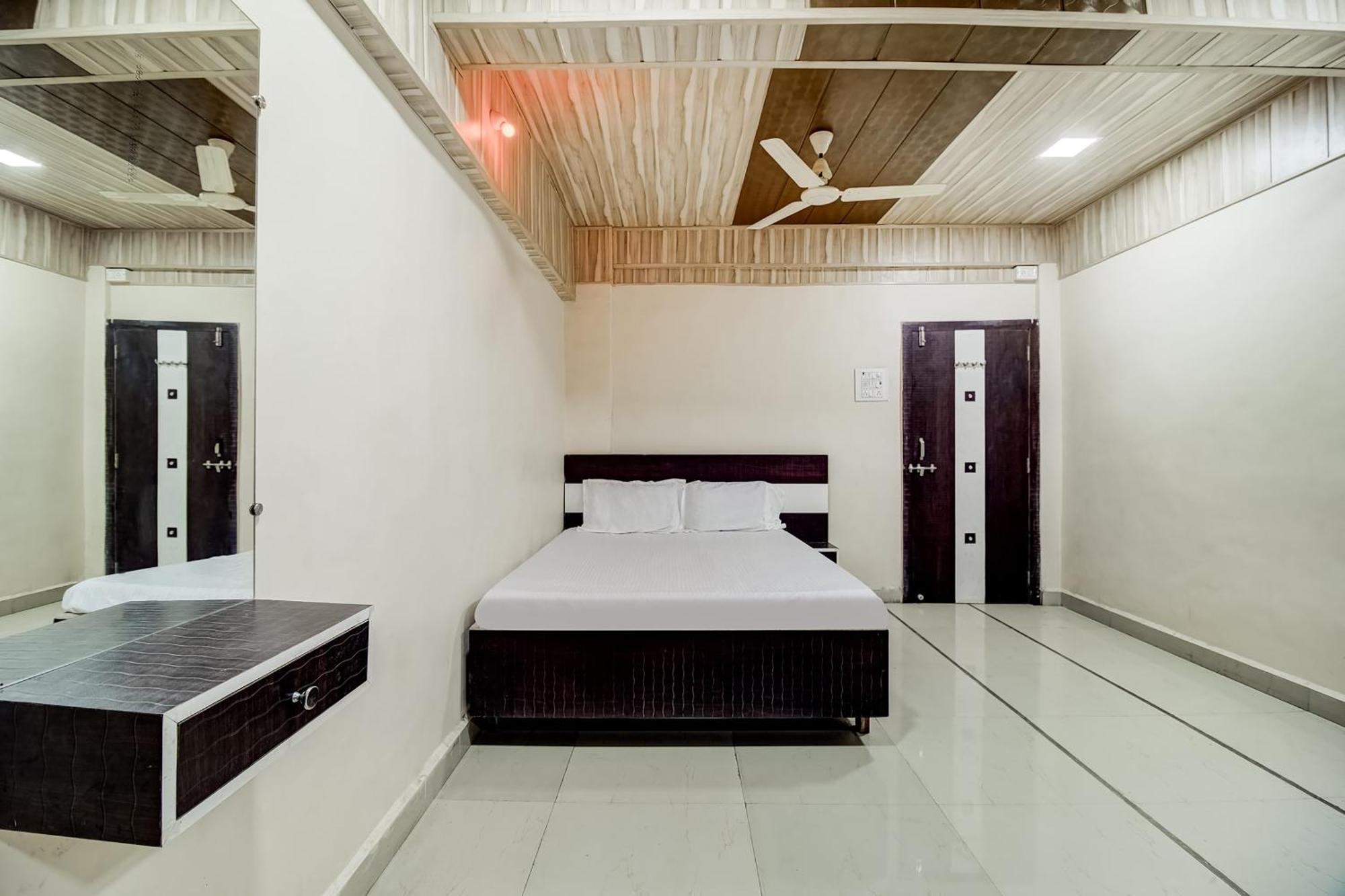 Hotel O Sangam Relax Point Amarnath Екстер'єр фото